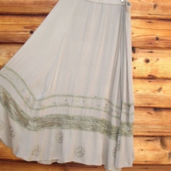 NWT Army Green Long Skirt - Picture 4 of 6